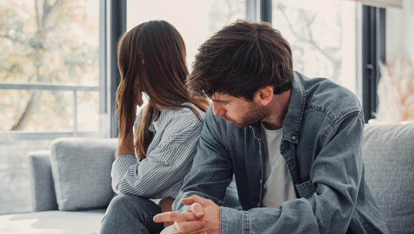 sad couple