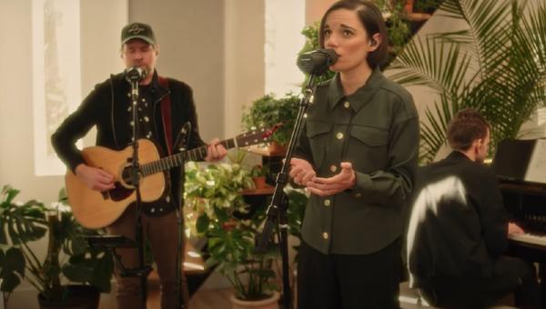 Sarah Kroger "Ghost" live recording