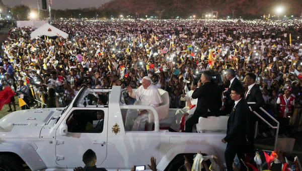 Pope Francis gestures as he leaves after leading holy mass at the Esplanade of Tasitolu in Dili, East Timor, on September 10, 2024