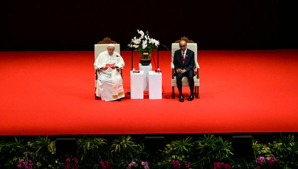 Pope-Francis-Singapore-President-Tharman-Shanmugaratnam-Singapore