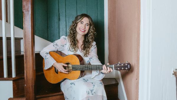 Laura Huval - Sing the Rosary