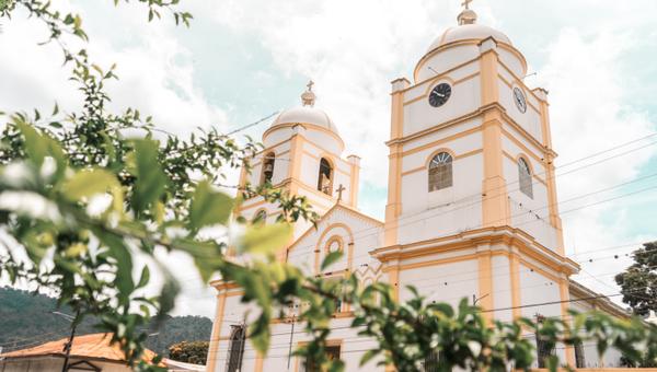 CATHERDALE-DE-JINOTEGA-NICARAGUA-shutterstock