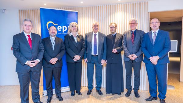 “Prepárate”: Una preciosa oración en el Parlamento Europeo