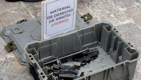 ARMES-A-FEU-MEXIQUE-DESARMEMENT-AFP