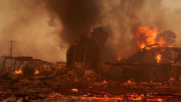 church destroyed by fire in Los Angeles