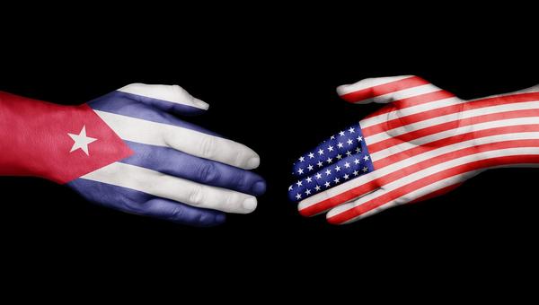 Cuba US handshake