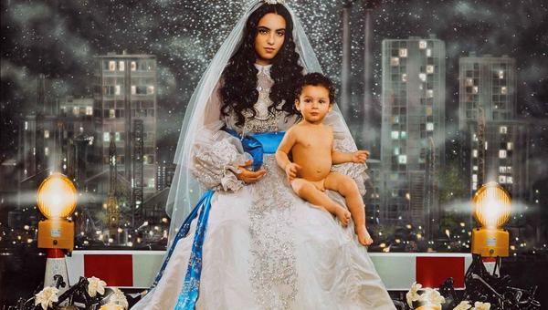 La Vierge à l'enfant, (Hafsia Herzi & Loric), 2009