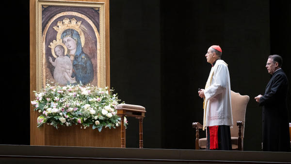 POPE-FRANCIS-HEALTH-HOSPITAL-ROSARY-PRAYER