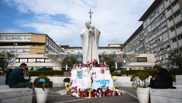 ATICAN-POPE-HEALTH-GEMELLI-HOSPITAL