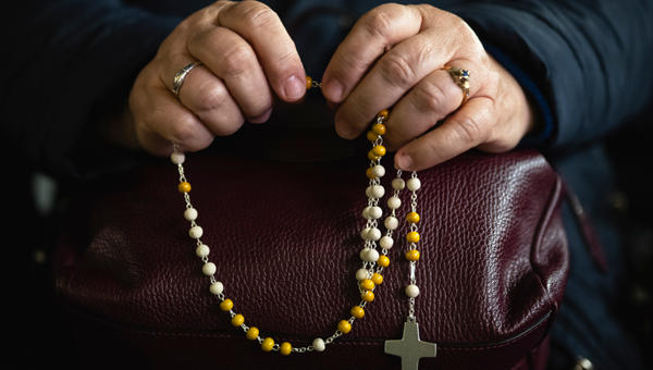Praying the Rosary