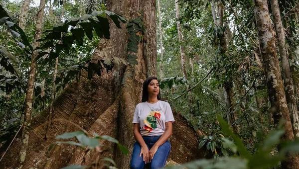 Raiara Barros - indígena