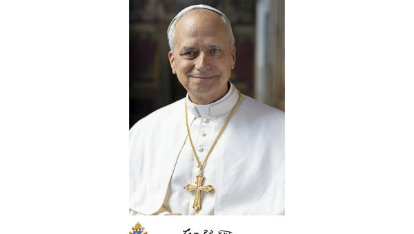 Foto-Ufficiale-Papa-Leone-XIV_Copyright-VATICAN-MEDIA