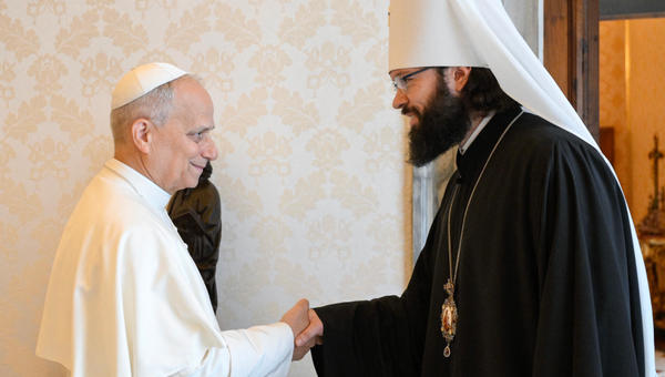 LEON-XIV-ANTOINE-DE-VOLOKOLAMSK-VATICAN-DIPLOMATIE-AFP