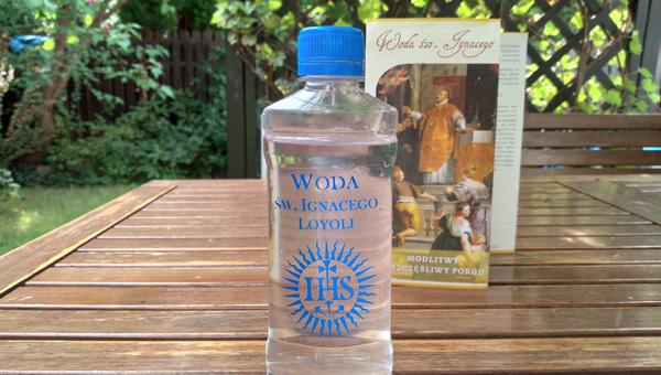 Butelka z wodą św. Ignacego z Loyoli