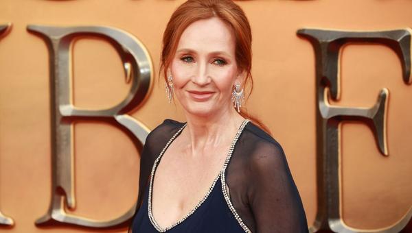 JK-ROWLING-HARRY-POTTER-SHUTTERSTOCK