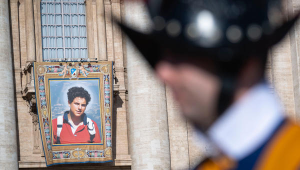 pope-leo-xiv-canonisation-blessed-carlo-acutis-and-blessed-pier-giorgio-frassati