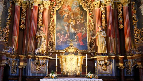 Saint-Nicolas-de-Veroce-retable