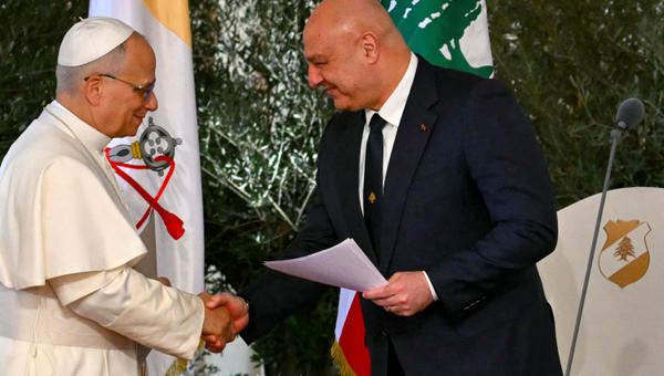 pope-leo-xiv-lebanon-president-joseph-aoun-farewell-ceremony-beirut-international-airport