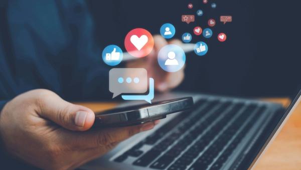 redes sociales, deshumanizarnos, dicasterio para la comunicación, realidad, tragedias
