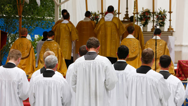 FSSPX-fraternite-saint-pie-x-messe-godong