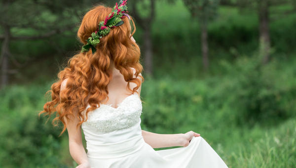 bride in the park