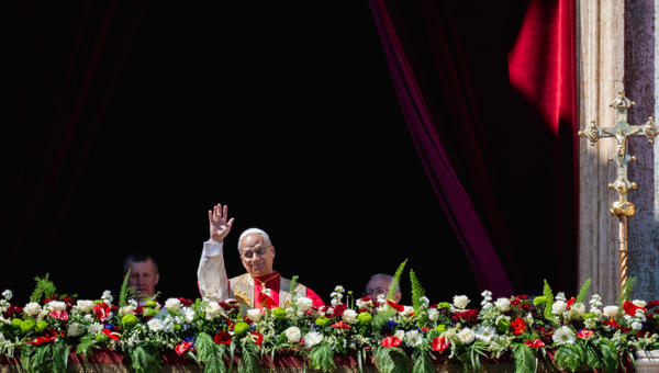 easter-mass-urbi-et-orbi-vatican-pope-leoxiv