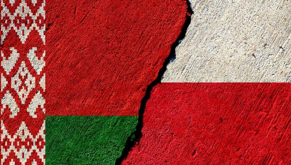 Flagi Białorusi i Polski