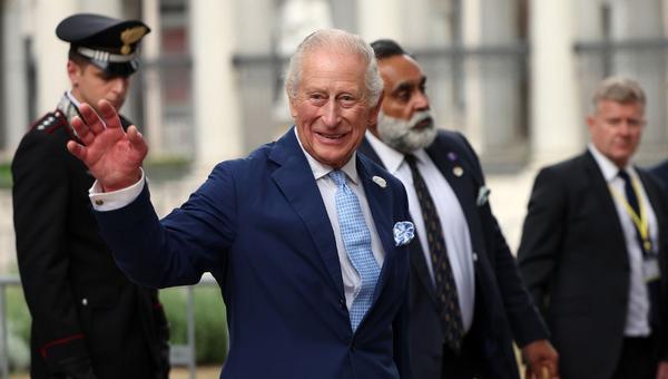 Face à la fermeture de leur église, les habitants d'Ouessant lancent un appel... au roi Charles III