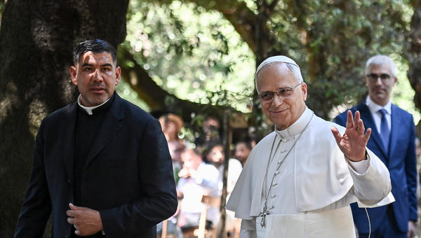 pope-leo-xiv-dines-vulnerable-people-at-the-borgo-laudato-si-village