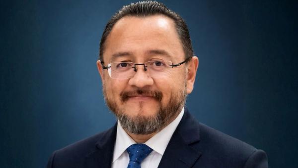 dr Rodrigo Guerra laicos