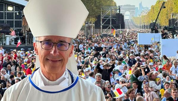 Mgr de Germay : “J’ai été frappé par l’unité de Léon XIV, des paroles aux actes”