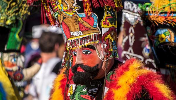danzas tradicionales en mexico fiestas patronales chinelos