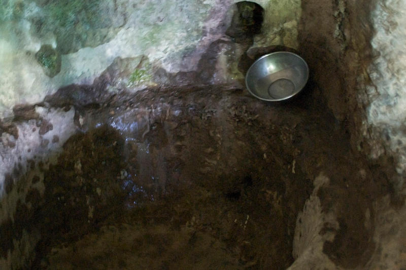 web-st-peter-antakya-turkey-cave-church-03-tamra-hays-cc