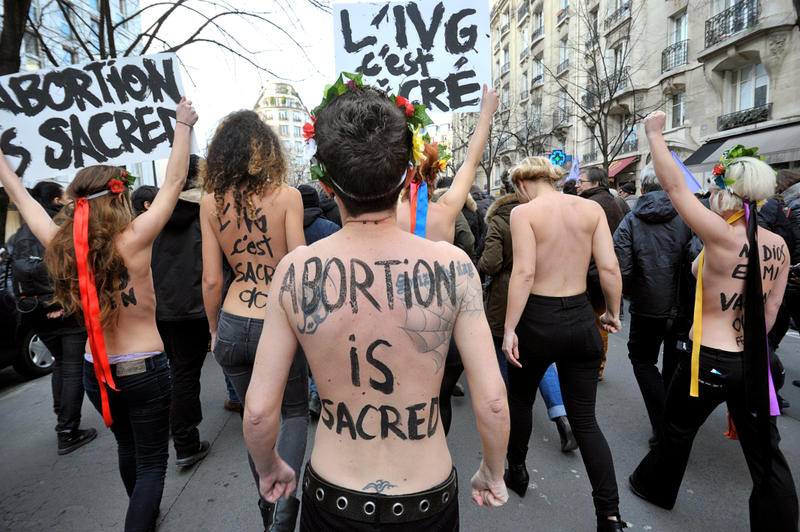 Militantes pró-aborto