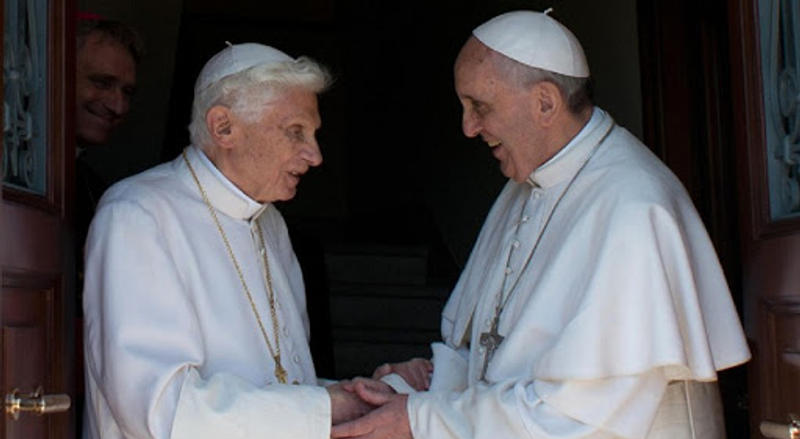 Dos Papas - fr - Aleteia Polska