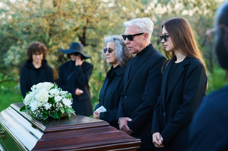 Pogrzeb kremacja ekshumacja. Jakie jest stanowisko Kościoła?