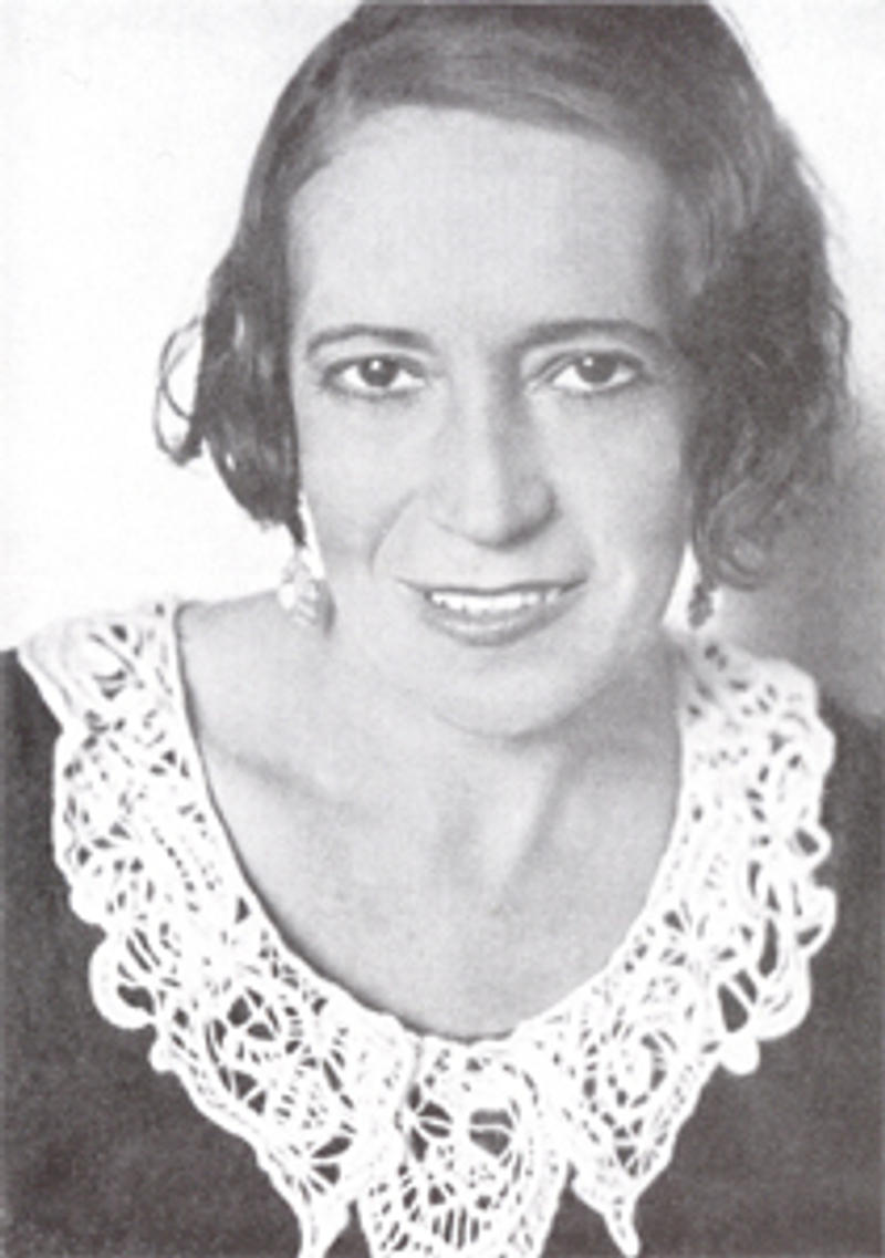 AURORA BERTRANA