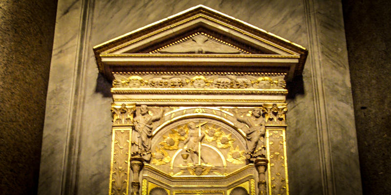GOLD AMBRY