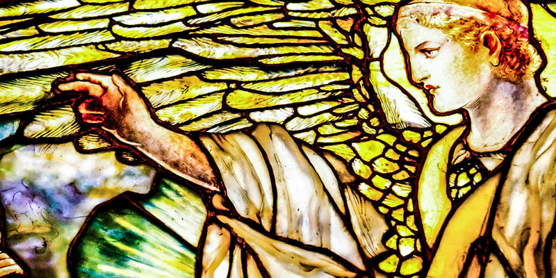 ANGEL IN STAINGLASS