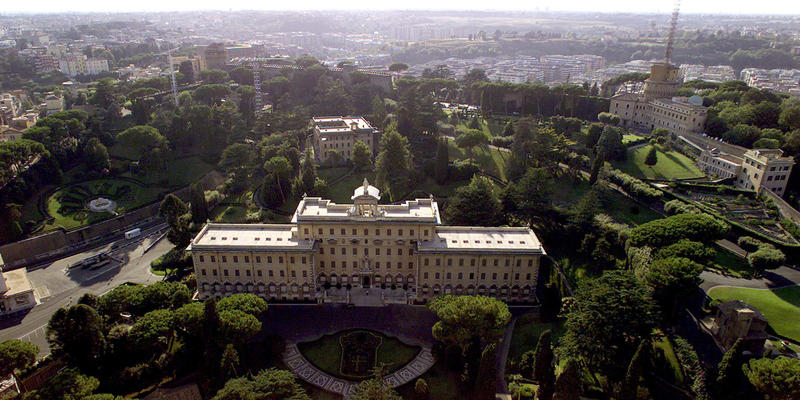 VATICAN TRAIN STATION