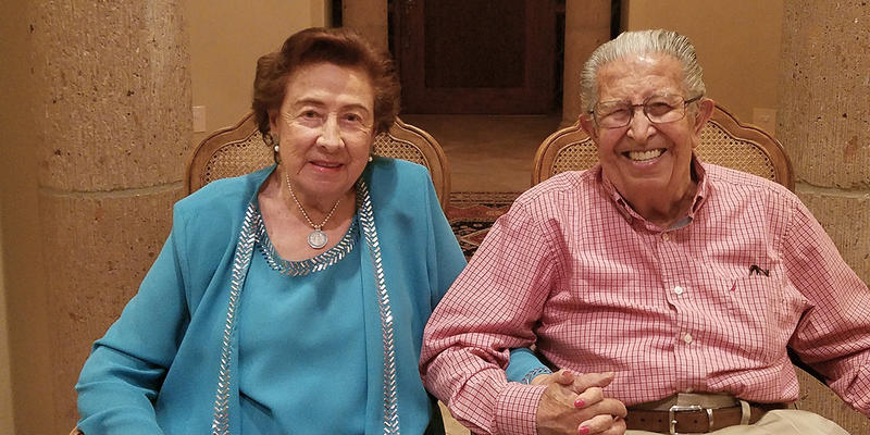 COUPLE