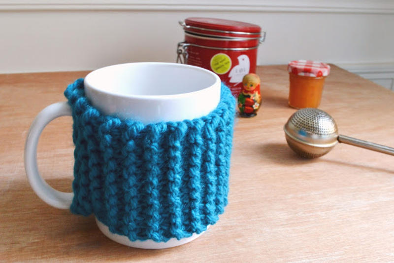DIY CACHE-MUG TRICOT