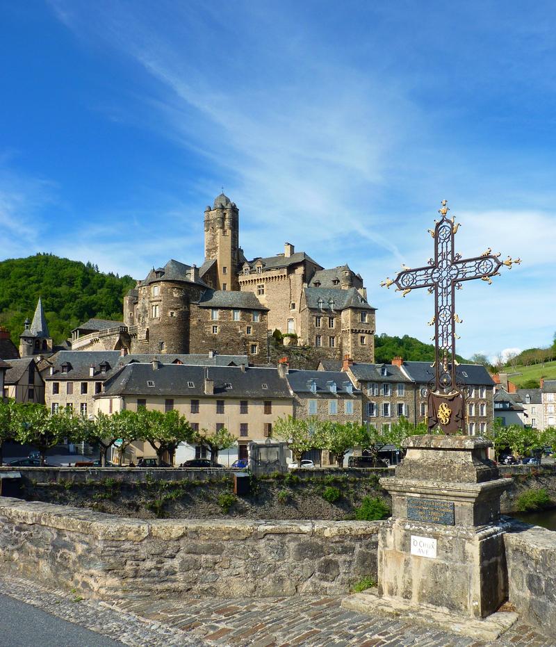 CROSS ESTAING