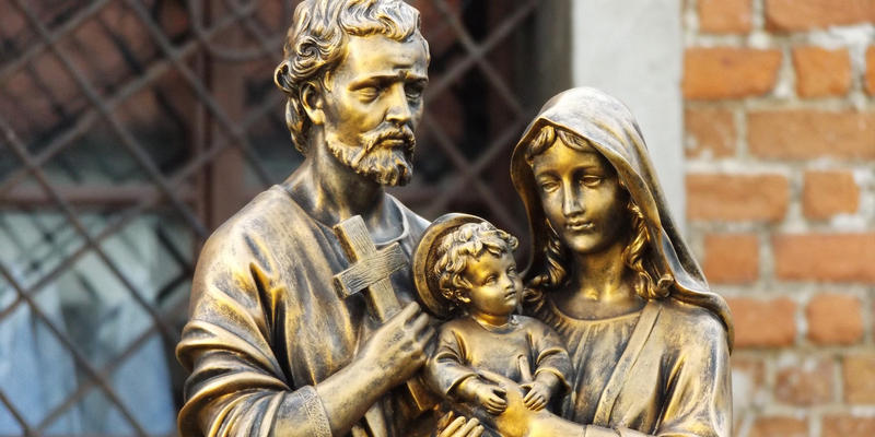 HOLY FAMILY
