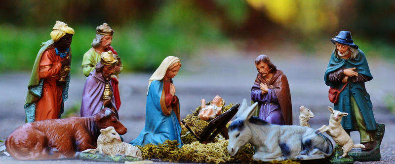 christmas-crib-figures-1060026