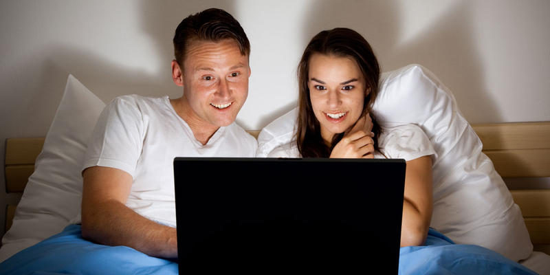 COUPLE
