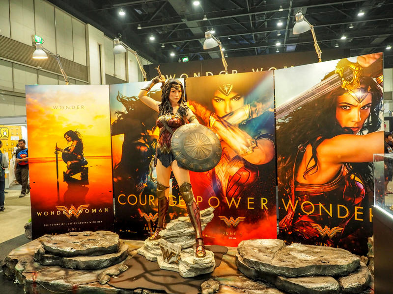 WONDER WOMAN