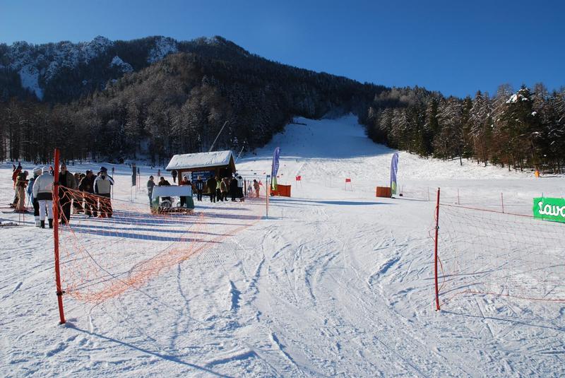 SKI