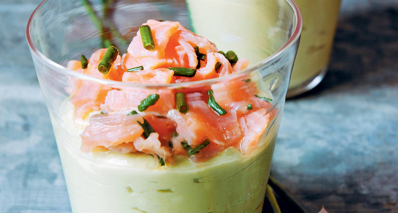Mousse d'avocat et de saumon fumé