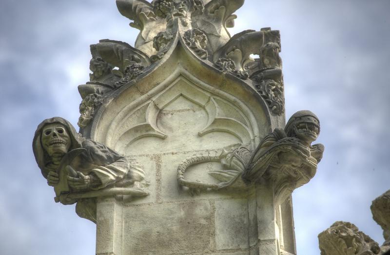 CHAPEL; RENOVATION; FRANCE; CHAPEL OF BETHLEHEM; GREMLIN; MONSTER
